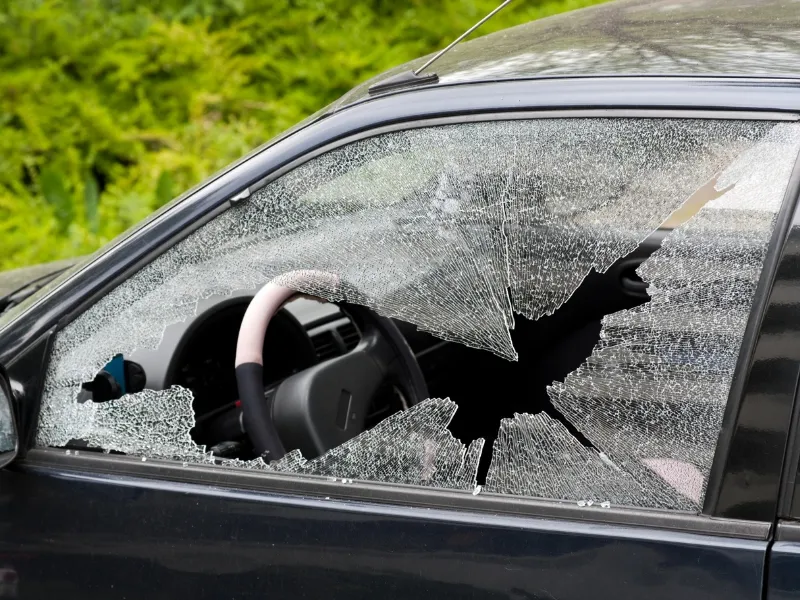 Side window replacement service